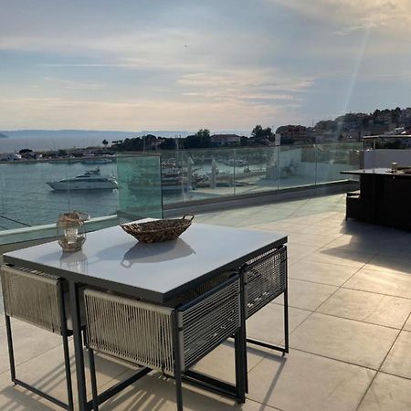 Wide Blue Luxury Boutique Suites Неос-Мармарас Екстер'єр фото