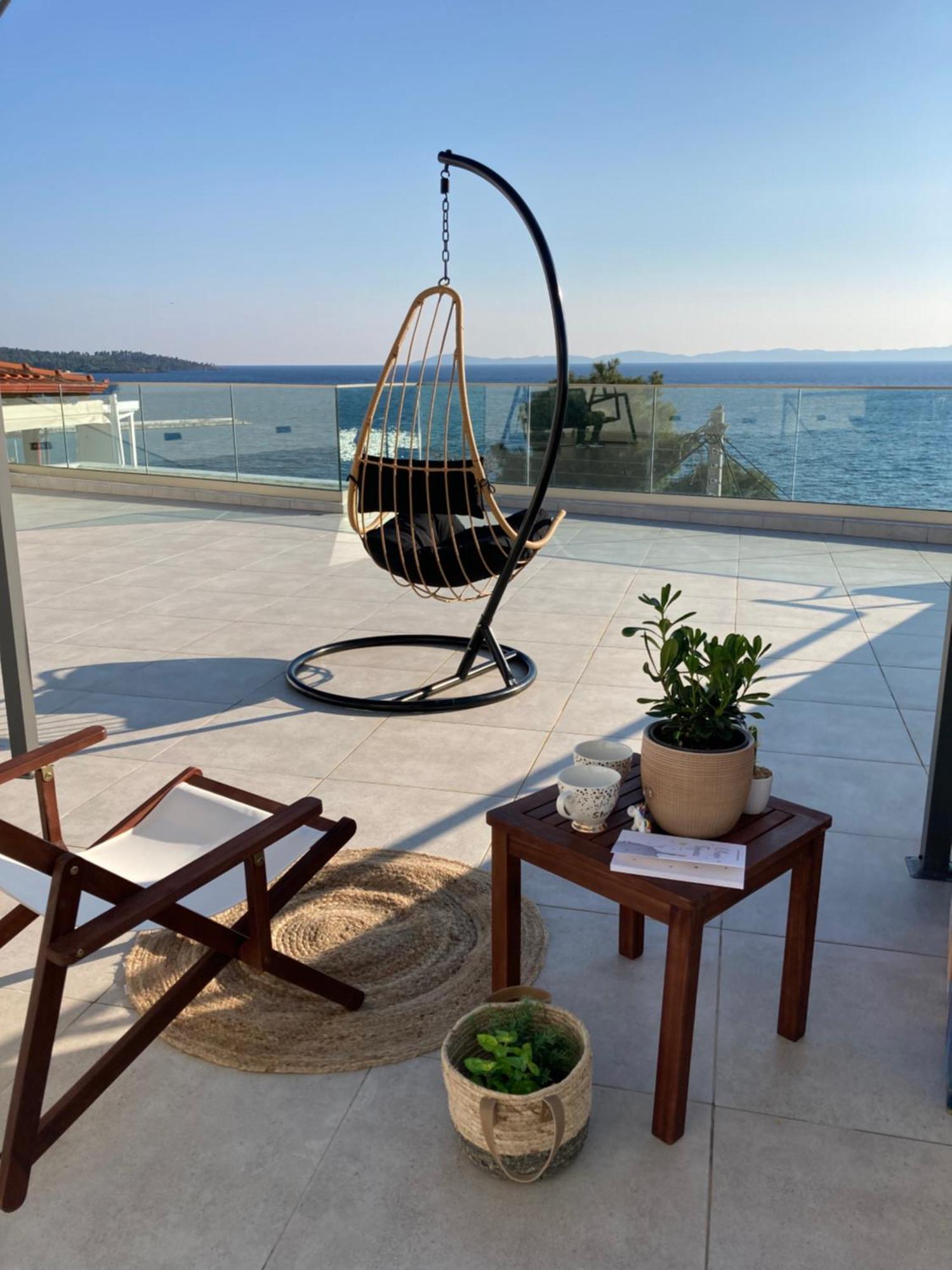 Wide Blue Luxury Boutique Suites Неос-Мармарас Екстер'єр фото